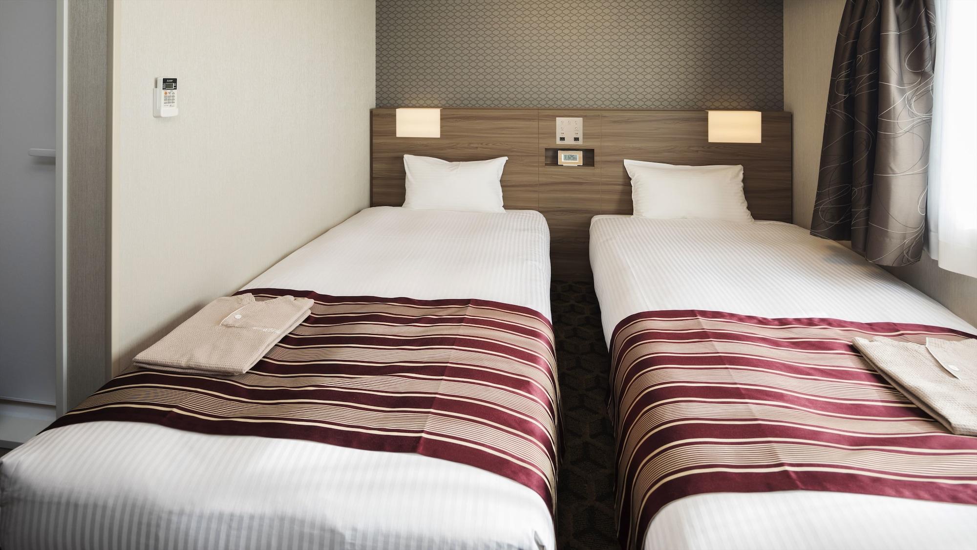 Hotel Wbf Namba Motomachi Oszaka Kültér fotó