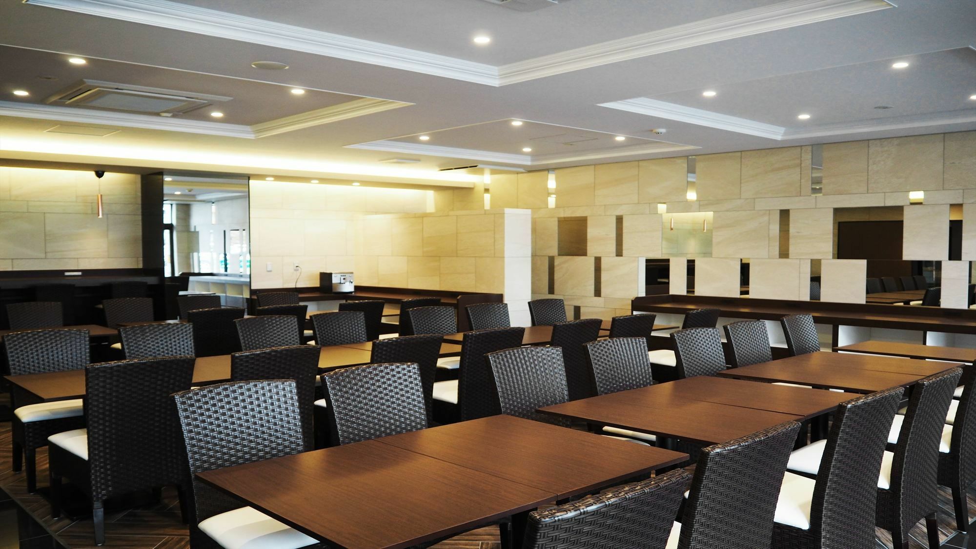 Hotel Wbf Namba Motomachi Oszaka Kültér fotó